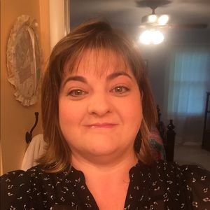 Meet your Posher, Sherry